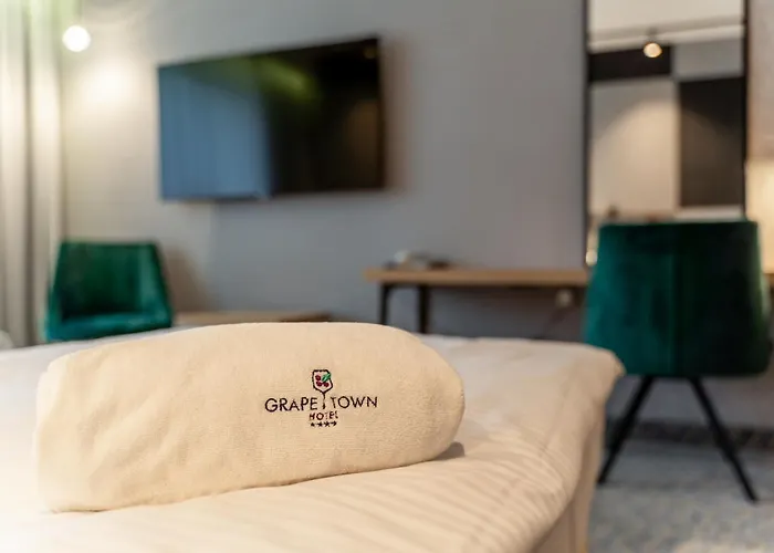 Grape Town Hotel - Park79